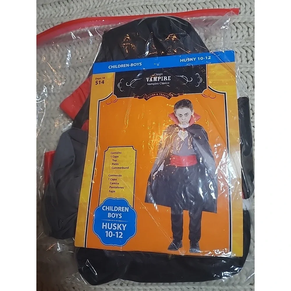 Dracula Vampire Costume Boy's Classic Large (10-12 Husky)  New